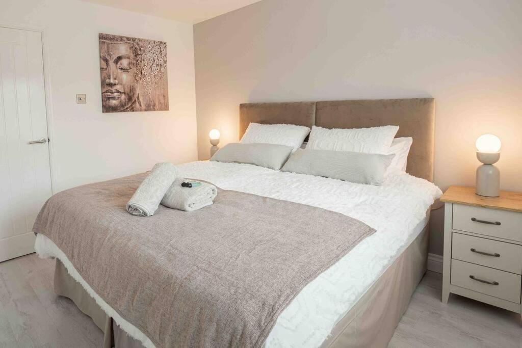 Stunning Abode 5 Min From Nec & Bhx, Pets Allowed Marston Green Exterior photo