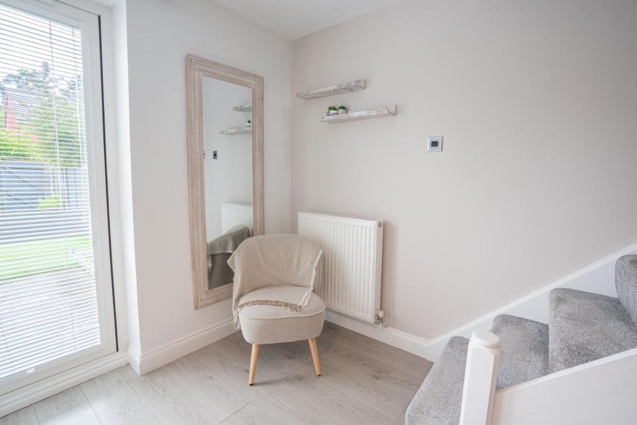 Stunning Abode 5 Min From Nec & Bhx, Pets Allowed Marston Green Exterior photo